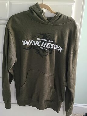 Winchester Classic Legend Rider Printed Fleece Pullover Hoodie Medium